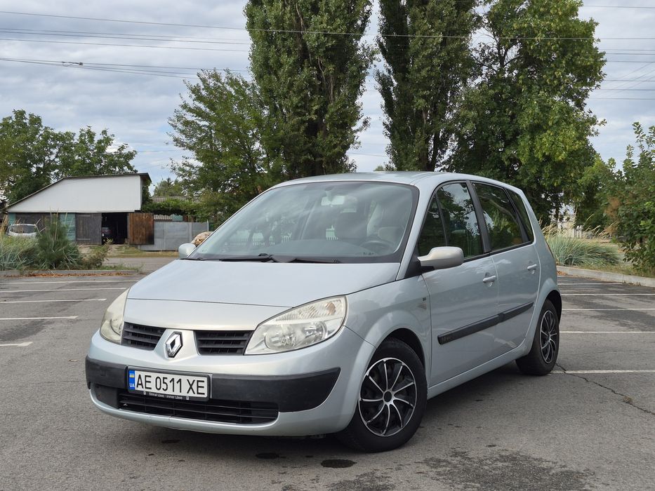 Продам Renault Scenic 1.6 бензин