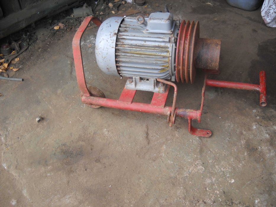 Rama kółka silnik do śrutownika bąk