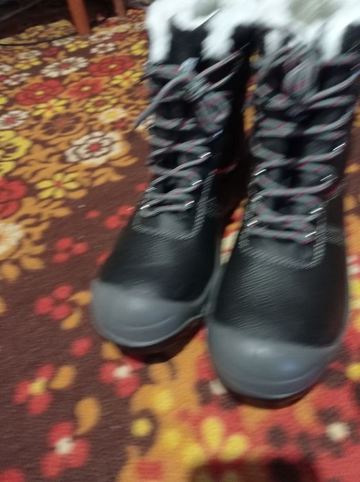 Зимняя спецобувь .