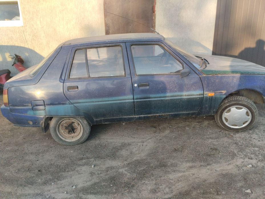 Продам дві Славути по шаровій ціні