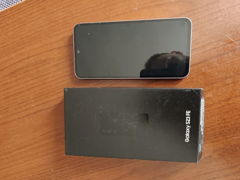 Samsung s23 fe Smart phone