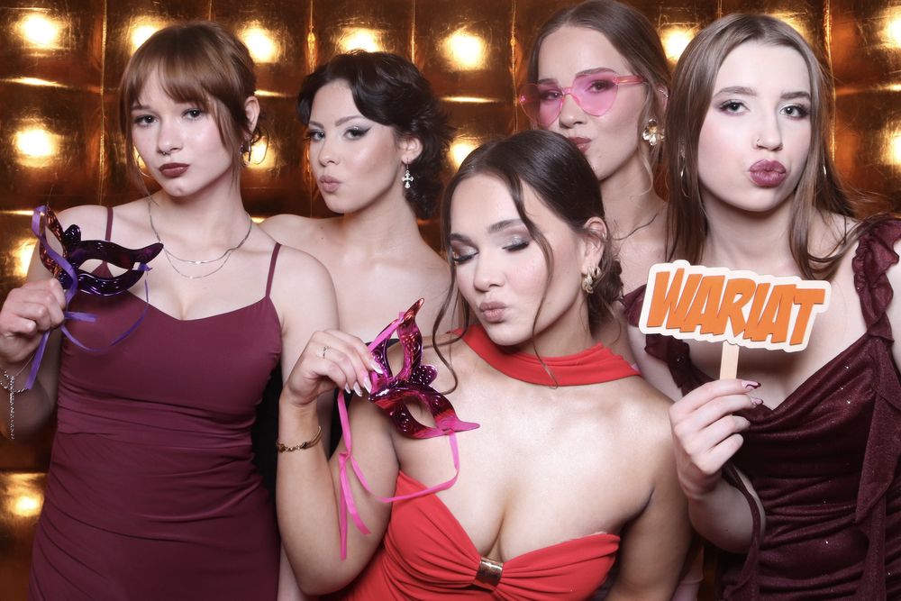 Fotobudka, Fotolustro, Fotobudka 360 / ciężki dym / wiatraki iskier