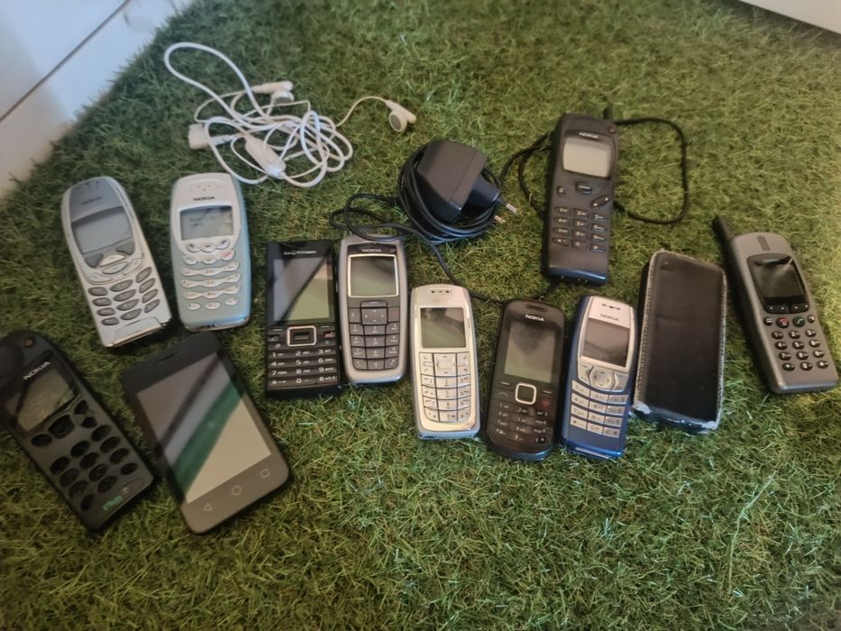 Zestaw telefonów nokia, Sony Ericsson,sprawne