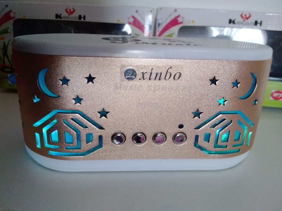 Coluna música: MP3 USB bom som (rosa ou dourada)