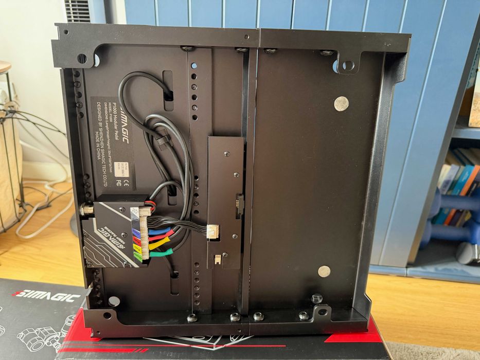 Pedais Simagic P1000-RS + 3x P-HPR Vibration + Power Supply + Elastomers