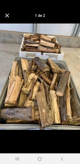 Vendo lenha seca pinho 45€ metro...mistura 60€ metro mais informações
