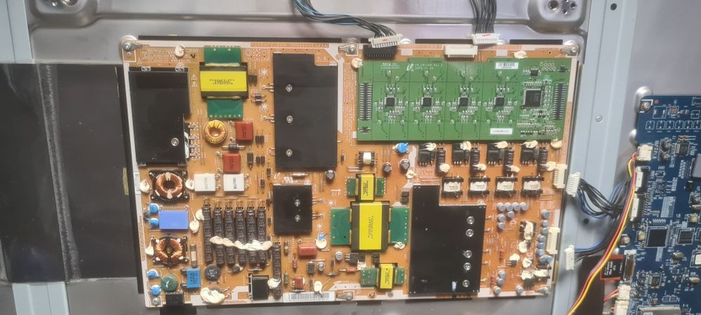 Tv samsung 55   ecran danificado