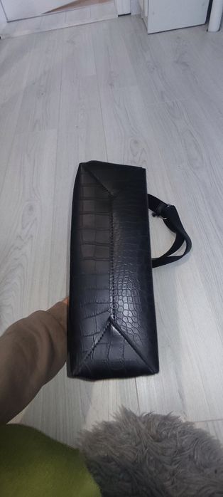 жіноча сумочка на плече