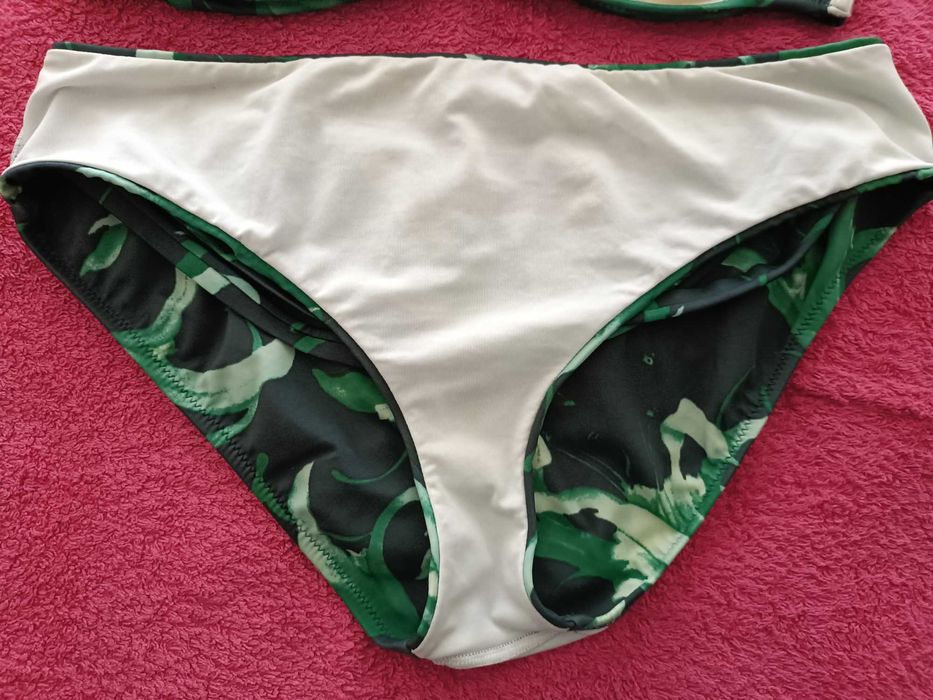 Biquini Tamanho 3XL Folhas Verdes