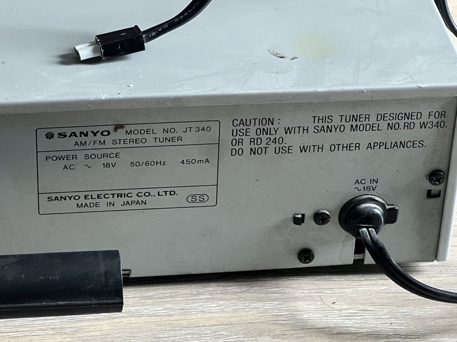Sanyo JT 340 FM тюнер
