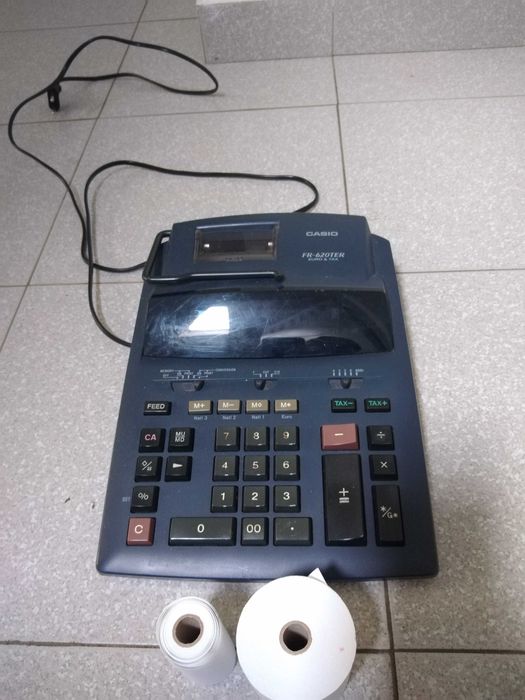 Máquina Casio usada