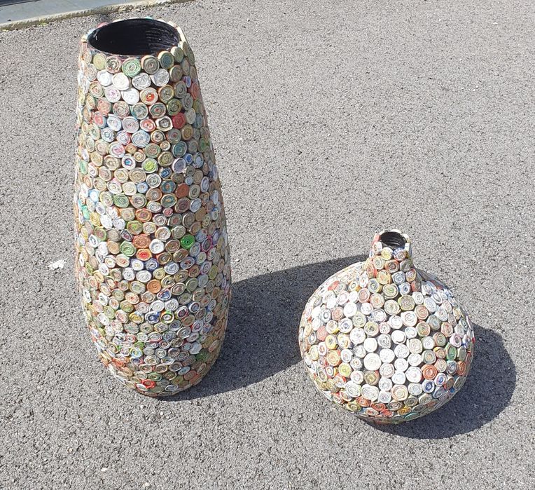 CONJUNTO de VASOS feito com papel