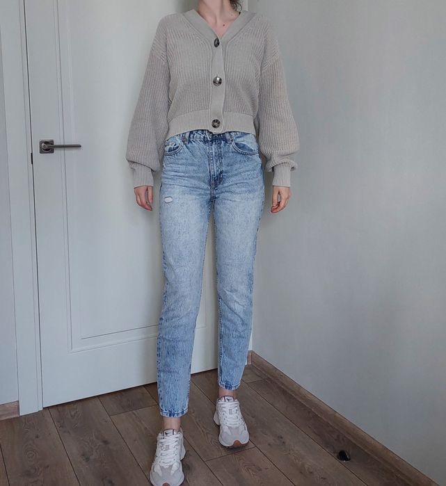 Джинси мом Bershka