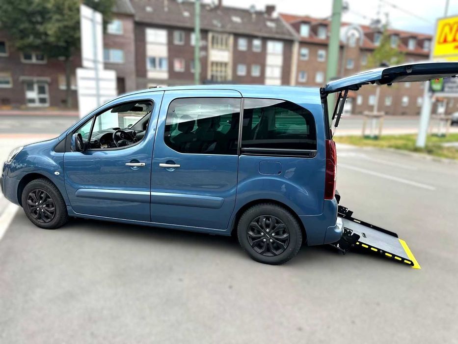 Berlingo BlueHDi 100 TPMR ETG6, Rampa Cadeira de Rodas, Homologação DUA, IPO válida, Garantia 18M, Profissional