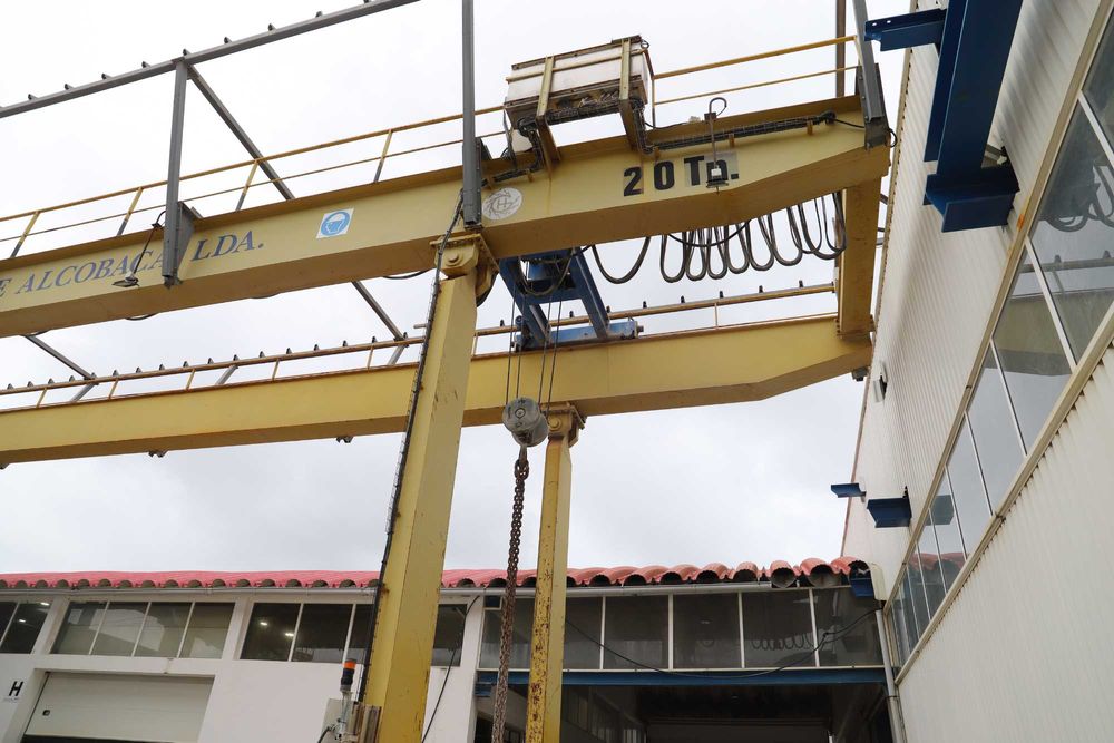 Pórtico Rolante 20 Toneladas - 24m x 7m - com telhado