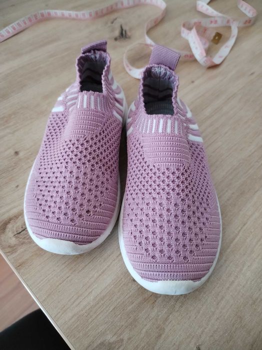 Buty sportowe dziewczynka 25 26