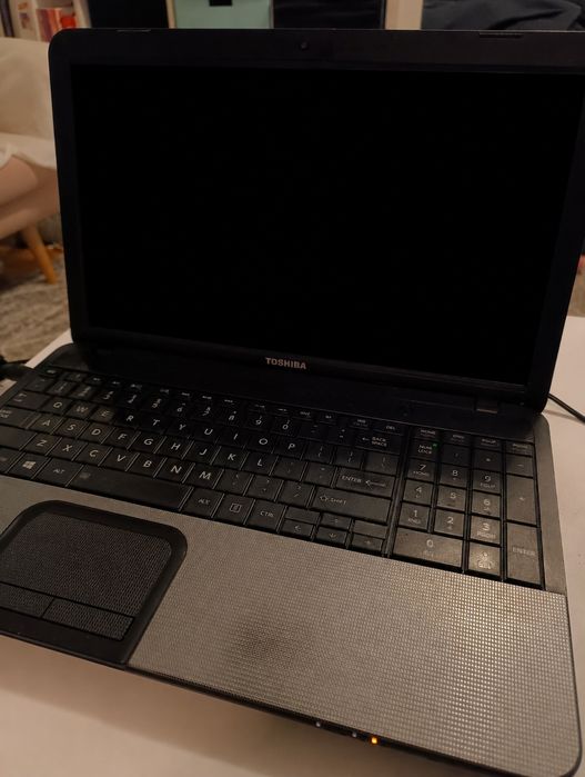 Toshiba Satellite C855-23C / 8 GB RAM / 250 GB SSD