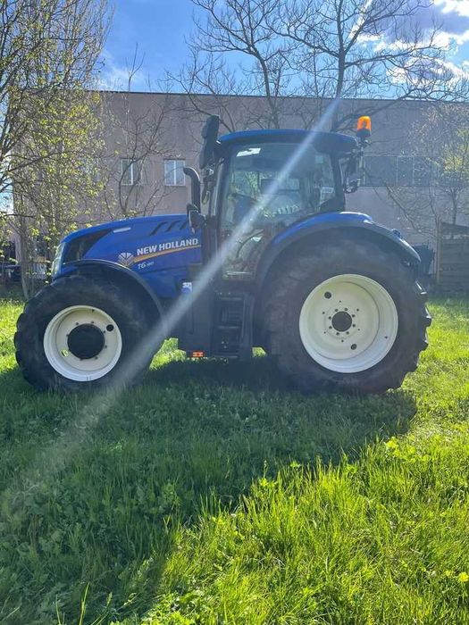 Trator New Holland T6.180 Dynamic Command - COMO NOVO