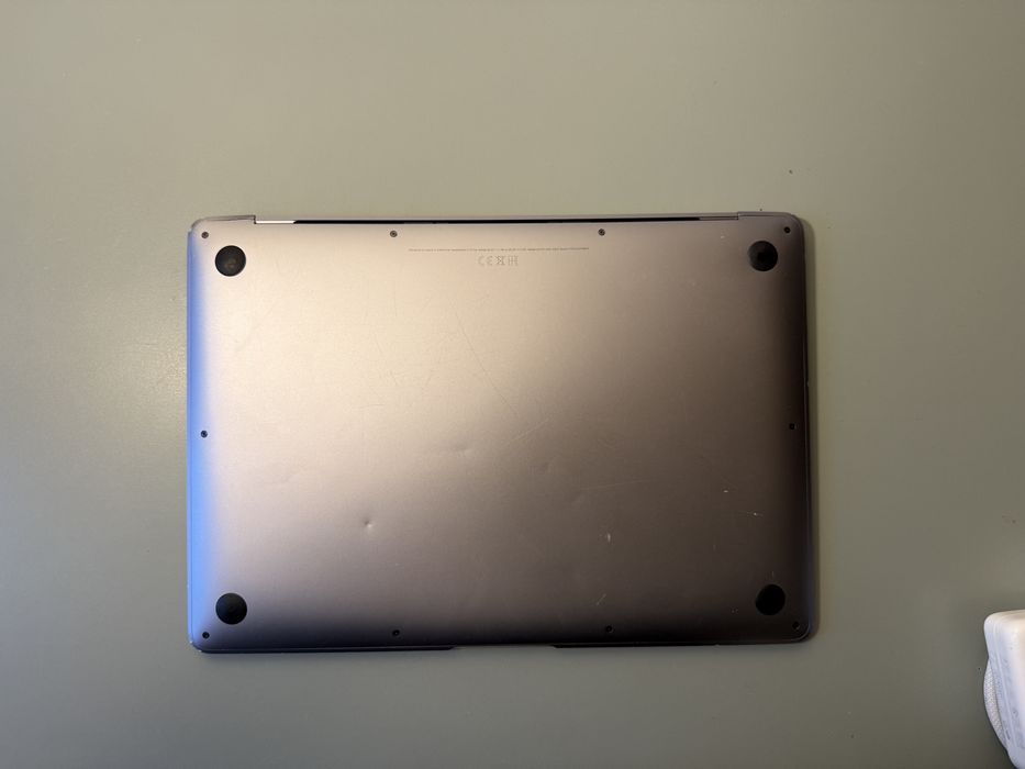 Apple Macbook Air 13” 2020 INTEL