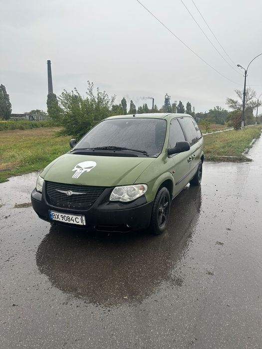 автомобіл Dodge Ram Van