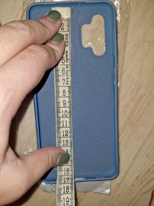 Продам нрві чохли для телефону