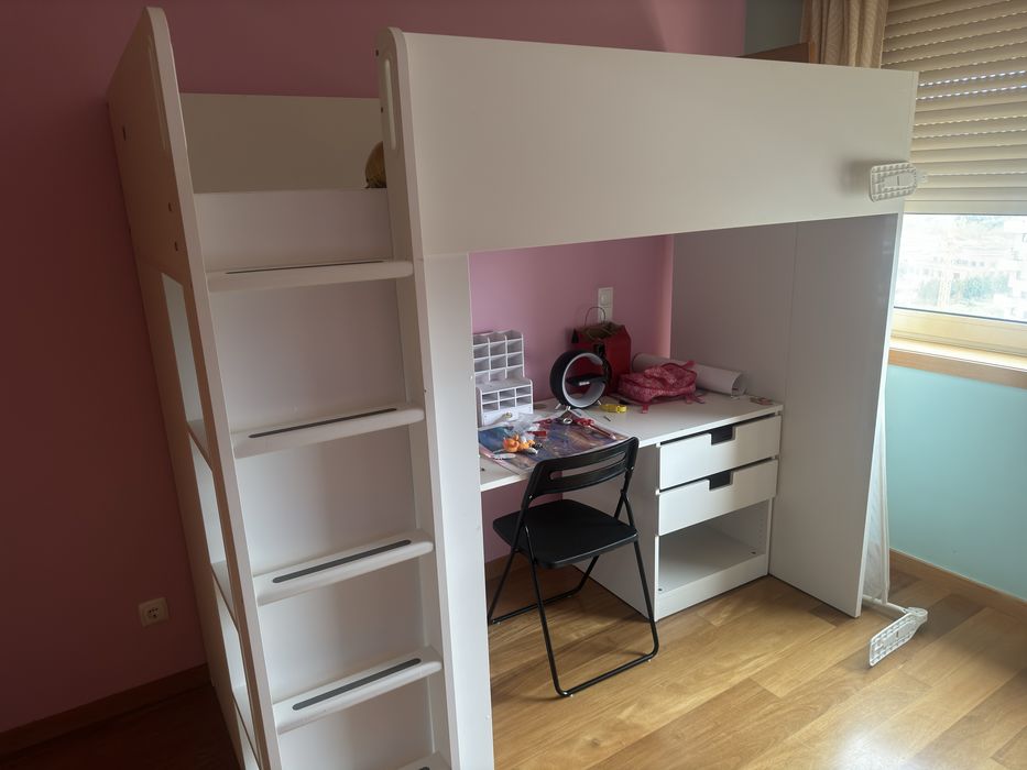 Cama crianca com secretaria ikea