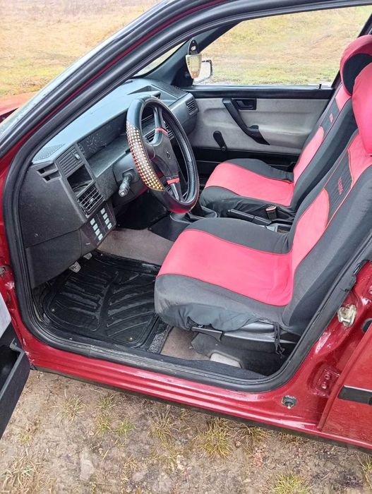 Продається машина