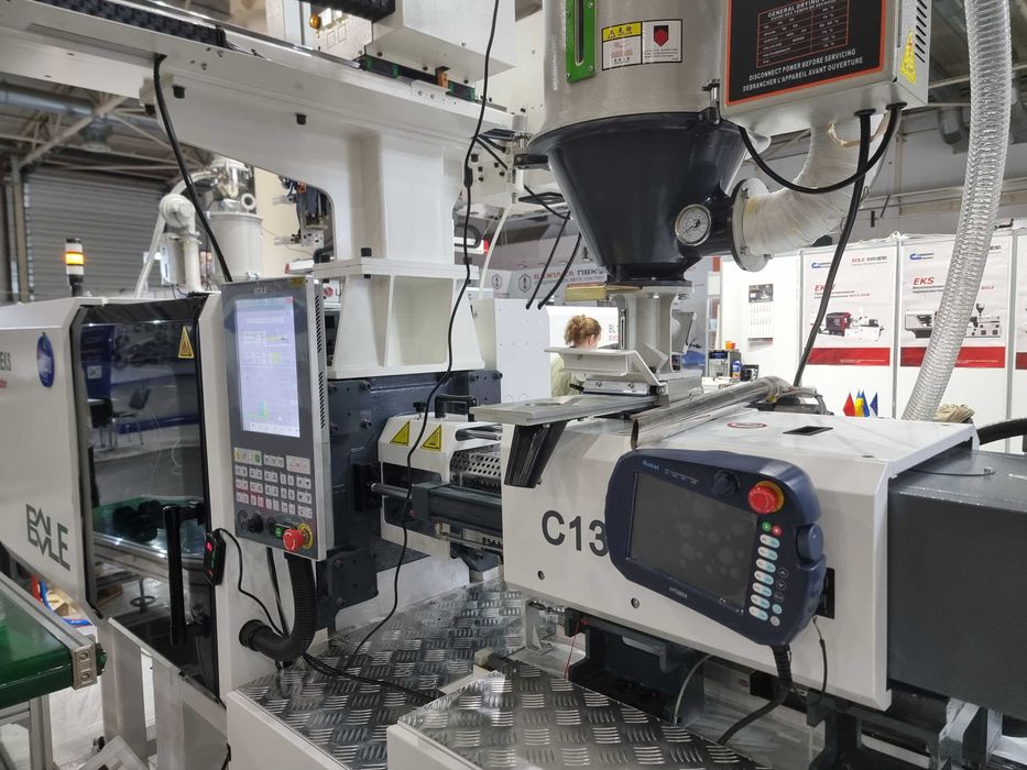 ПРЕМІУМ Термопластавтомати BOLE EKS-EVOlution