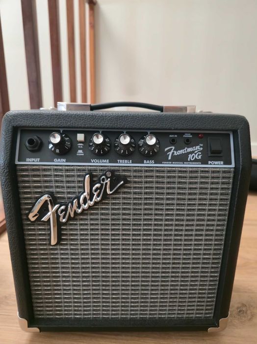 Amplificador Fender Frontman 10G & Fender Original Series 3m Daphne Blue