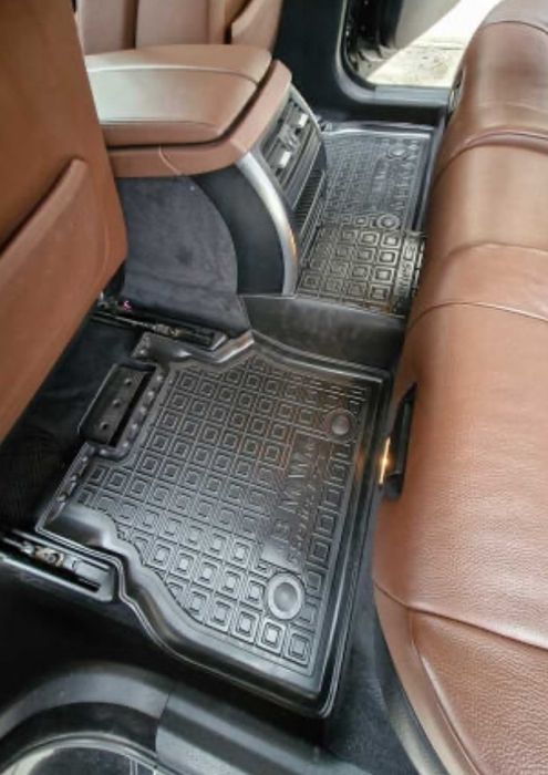 Коврики з ВИСОКИМИ БОРТИКАМИ в салон та багажник Є на всі марки Гумові