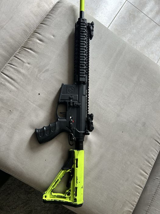 Vendo m4 magpul mk18
