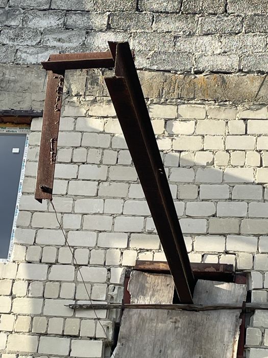 Двутавра розмір 20 см. по 20 грн. за кг.