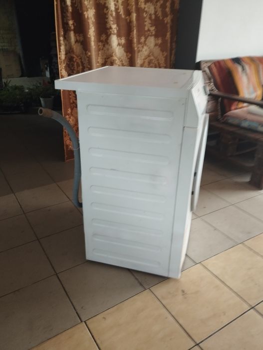 Пральна машина AEG 8кг.