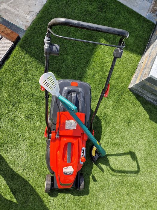 Máquinas de cortar relva