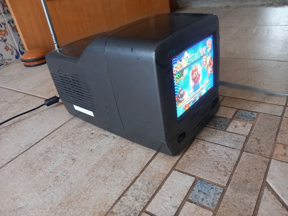 Tv Lenco 6" a cores, 12Vdc