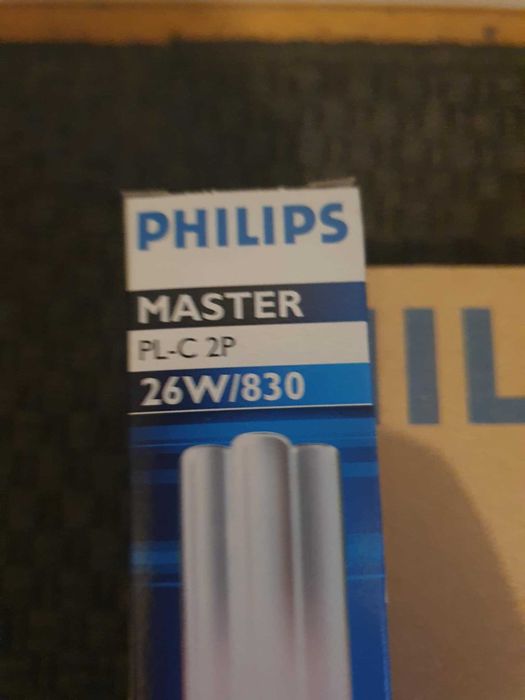 Nowa swietlowka kompakt MASTER PL-C 26W/830/4P 10 szt 200 zl