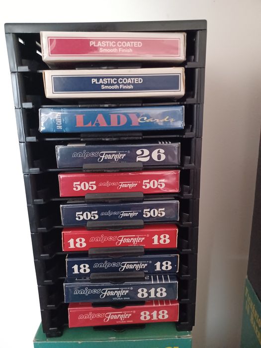 Coleção completa "NAIPES - O fascinante Mundo dos Jogos de Cartas"