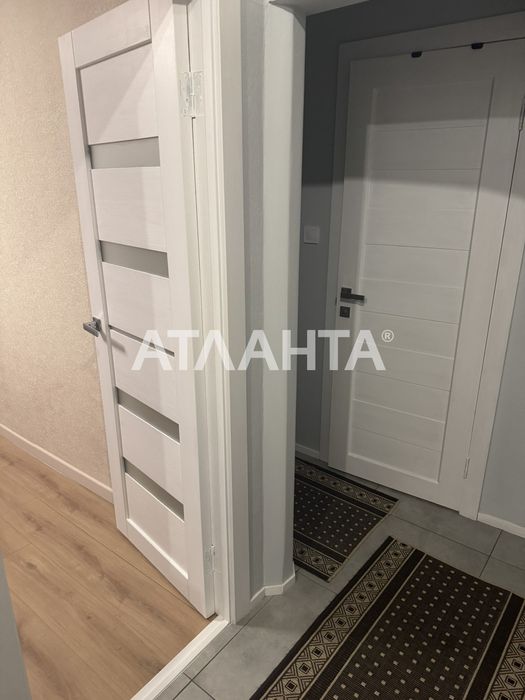 2 кімнатна квартира з ремонтом