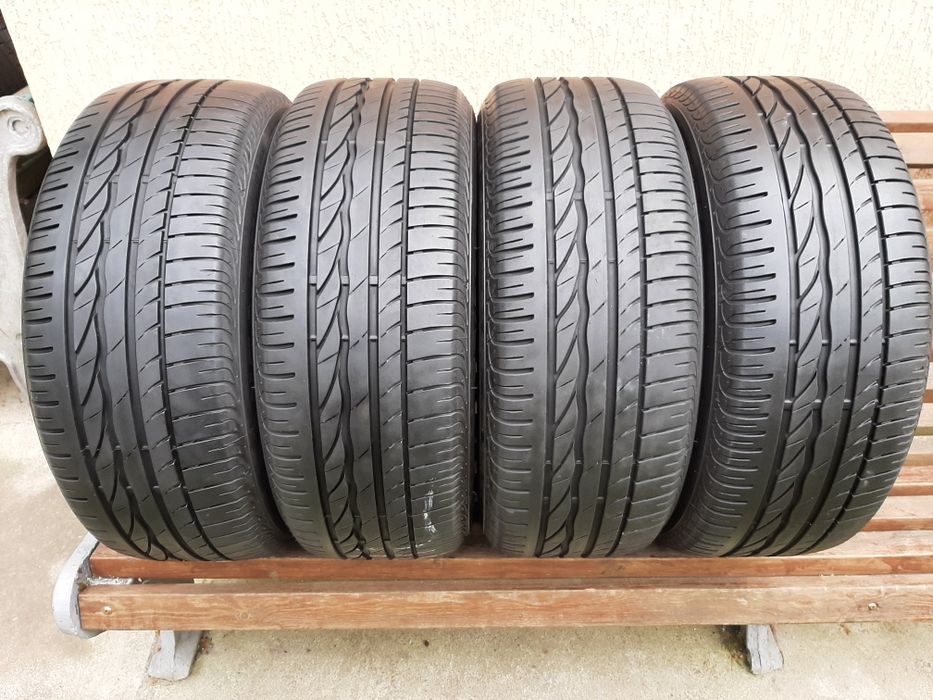 Комплект літніх шин 225 55 16 Bridgestone Turanza