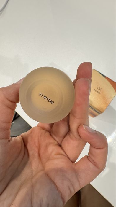 Тональна основа Kiko тон 04 honey