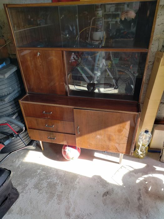 Komoda prl bardzo dobrze zachowana