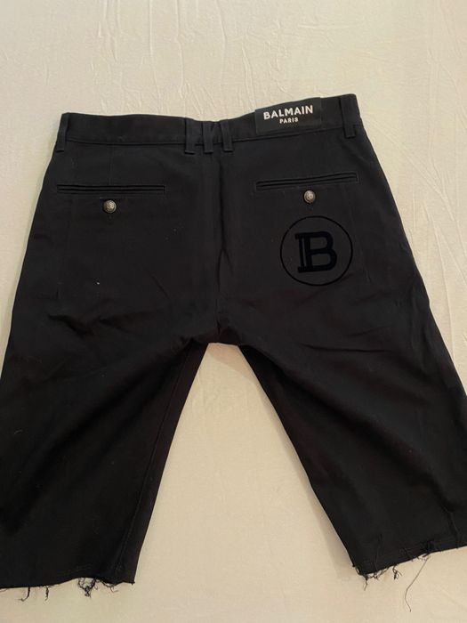 Calções pretos Balmain Paris