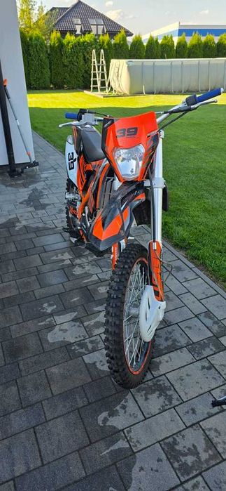 Cross X-MOTOS XB-39 250CC
