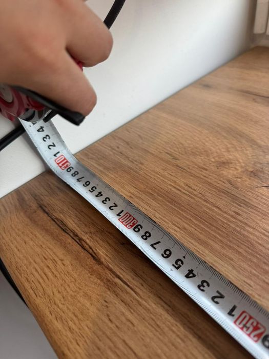 Барна стійка і 3 стільця