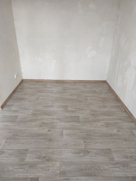 Продаж. Невелика, але своя. 1 кімнатна на ЛАСТІВЦІ, Дніпршосе