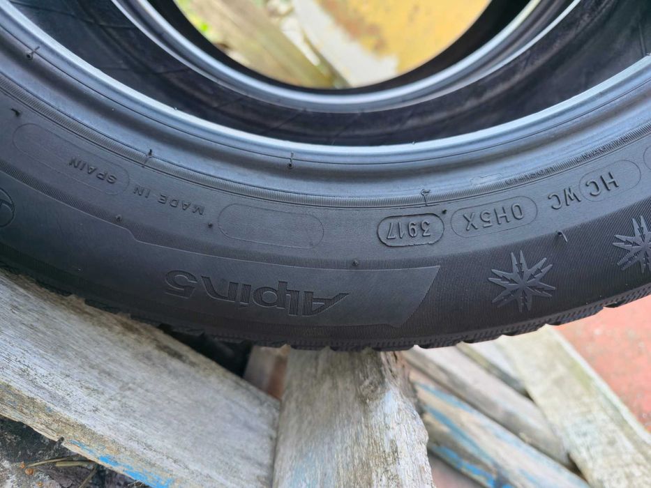 205/55/R16 Michelin Alpin 5