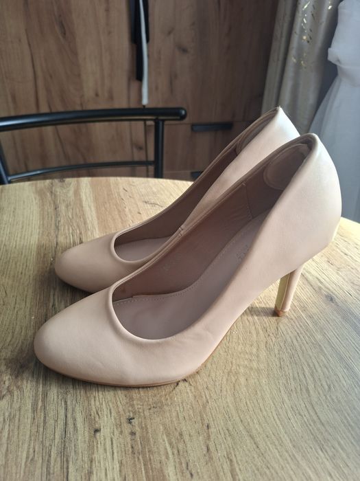 NOWE !!! Nie używane buty szpilki. Rozmiar 36!!!