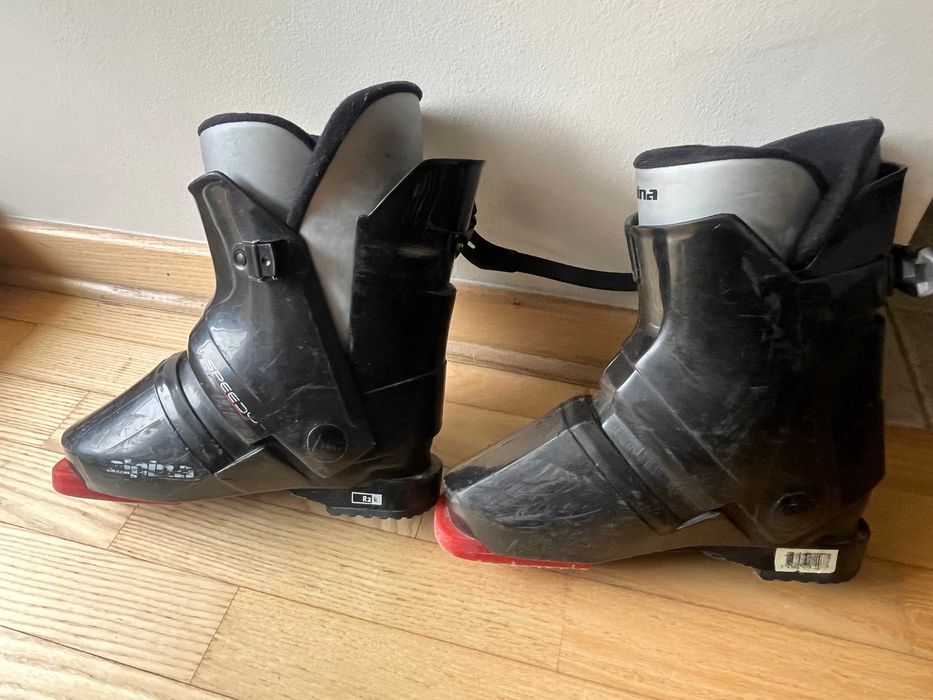 łyży hokejowe dla chłopca rozm.31-33+ buty narciarskie gratis