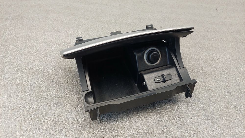 Cinzeiro MERCEDES-BENZ Classe C Carrinha (S203)