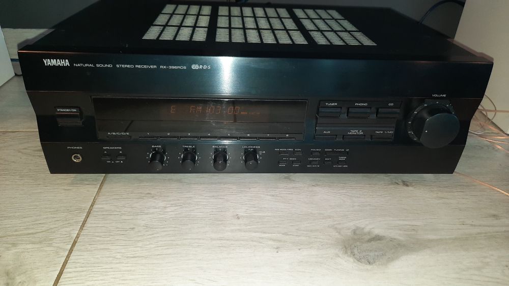 Amplituner Yamaha RX-396RDS